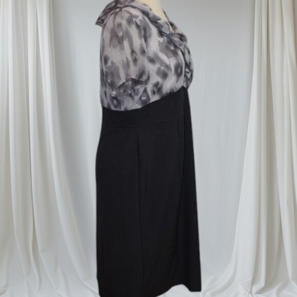 ECU R & M Richards Black & White Dress Ruffle Front - Picture 3 of 7